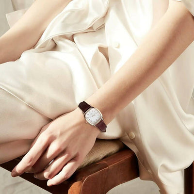 នាឡិការដៃនារី New-Women-Watch-Luxury-Brand-Casual-Exquisite-Leather-Belt-Choco-white